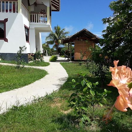 Zanboza Guesthouse Đảo Đảo La Digue Ngoại thất bức ảnh