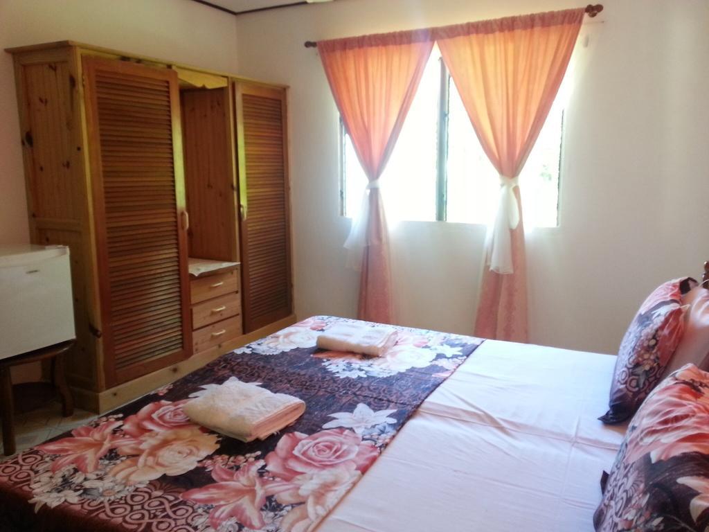 Zanboza Guesthouse Đảo Đảo La Digue Phòng bức ảnh